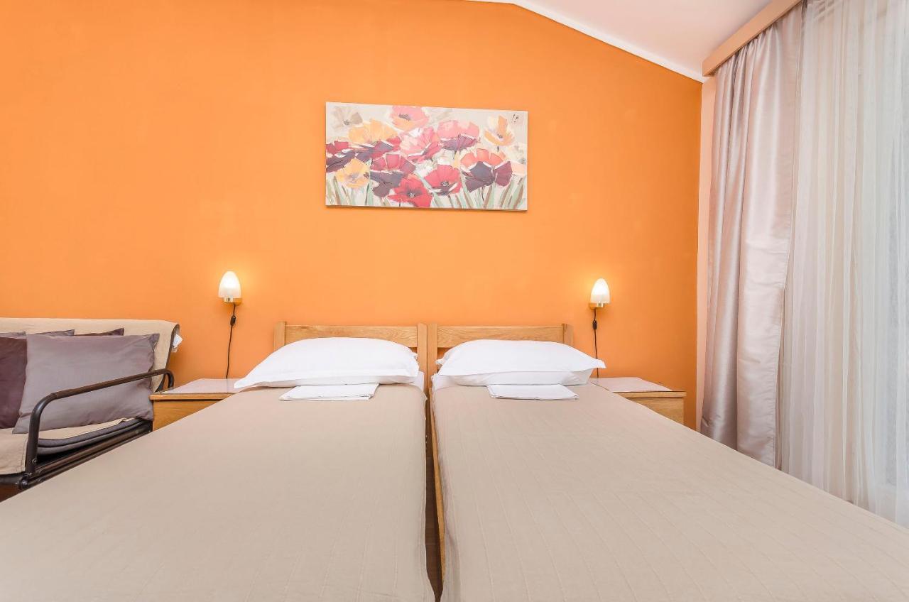 Apartments Sunset Beach Vodice Esterno foto