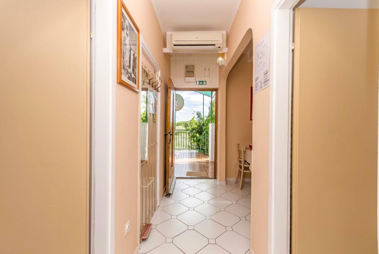 Apartments Sunset Beach Vodice Esterno foto